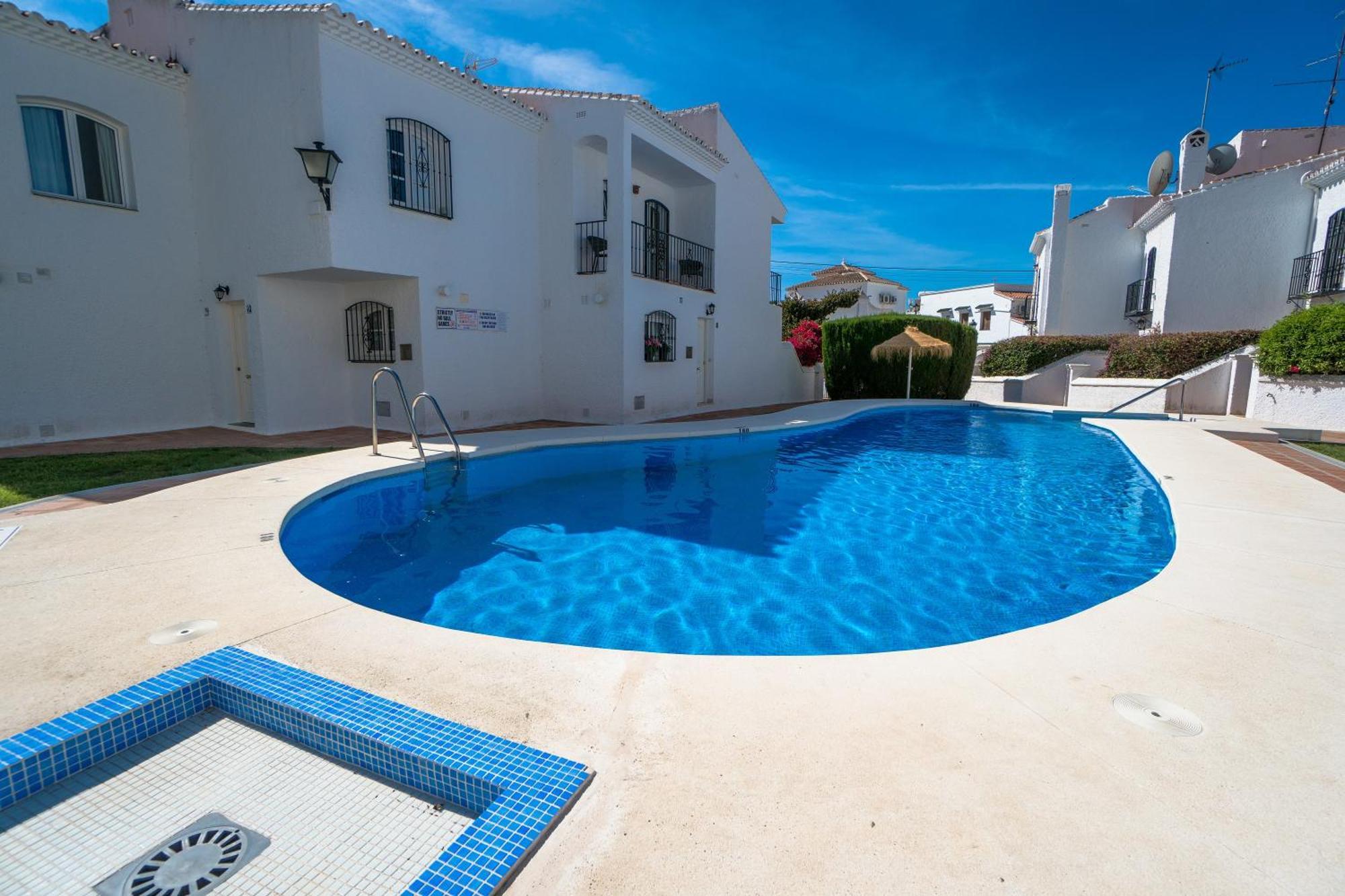Los Pinos 19 Menyber Nerja Extérieur photo