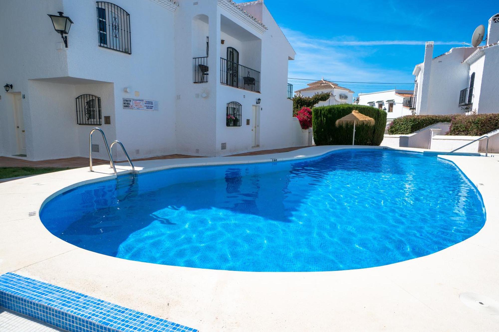 Los Pinos 19 Menyber Nerja Extérieur photo