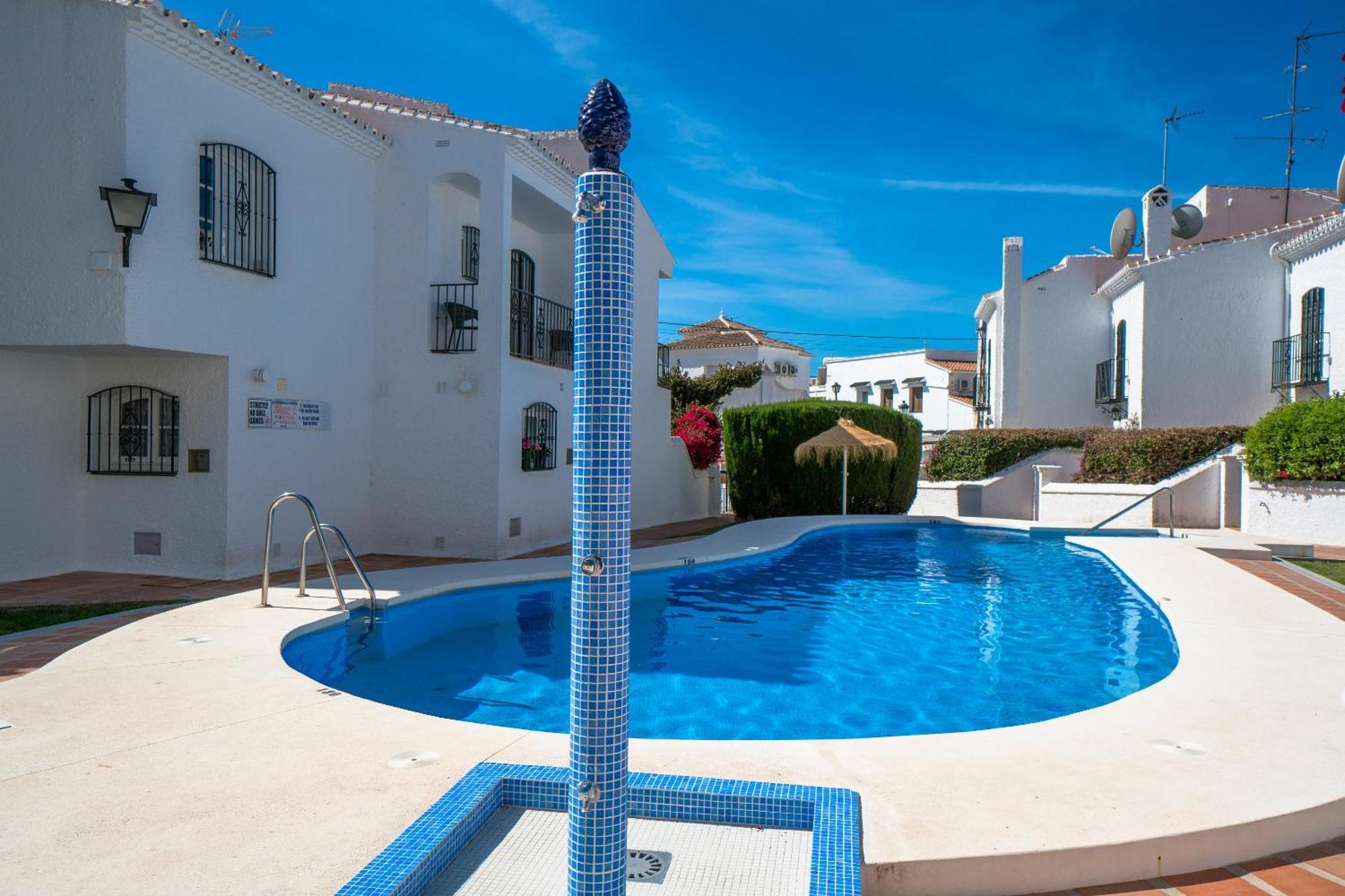 Los Pinos 19 Menyber Nerja Extérieur photo