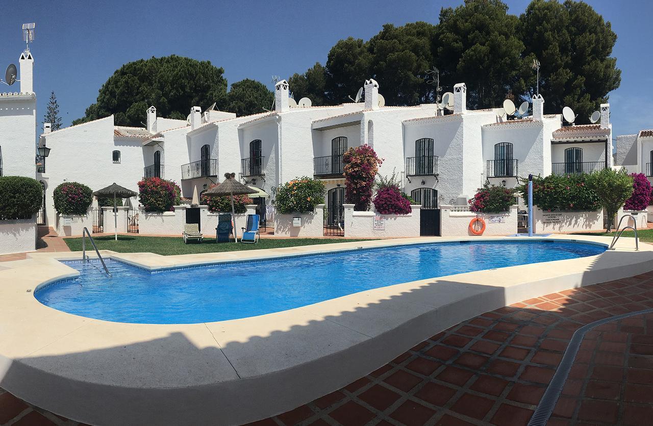 Los Pinos 19 Menyber Nerja Extérieur photo